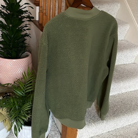 Zyia Green & Black Sherpa Fleece Zip Up - Picture 4 of 8